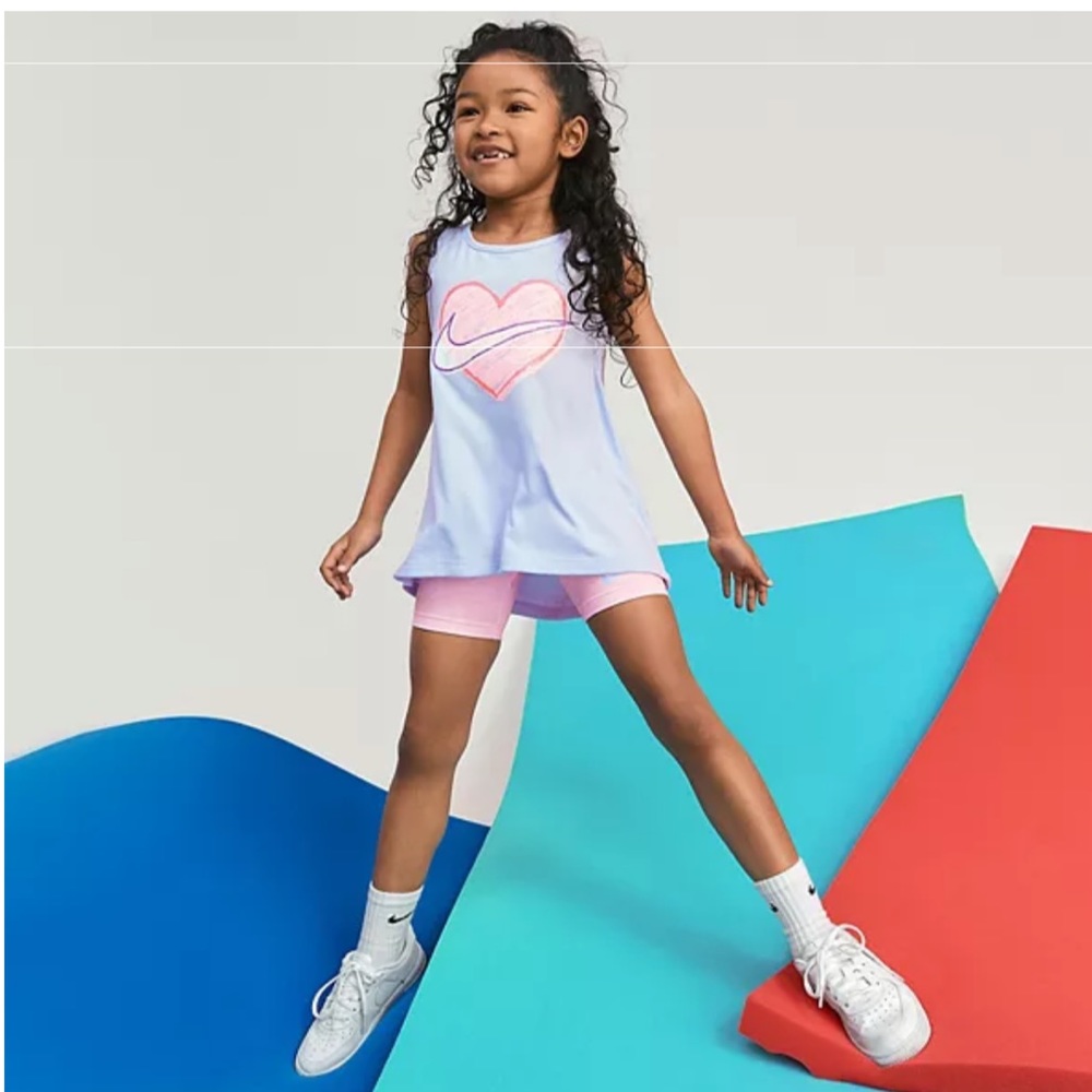 NIKE GIRLS’ 24M DRI-FIT TANK TOP AND BIKE SHORTS SET